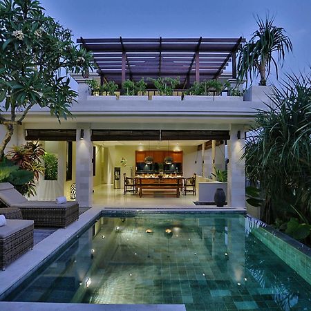 Villa Nikara Kuta  Exterior photo